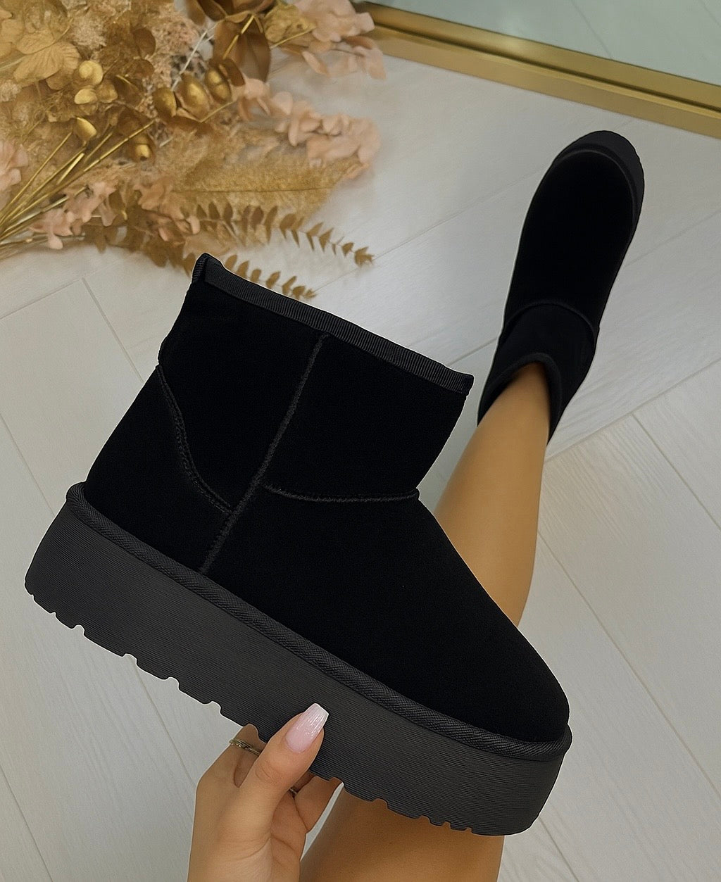 UGG - 88-61