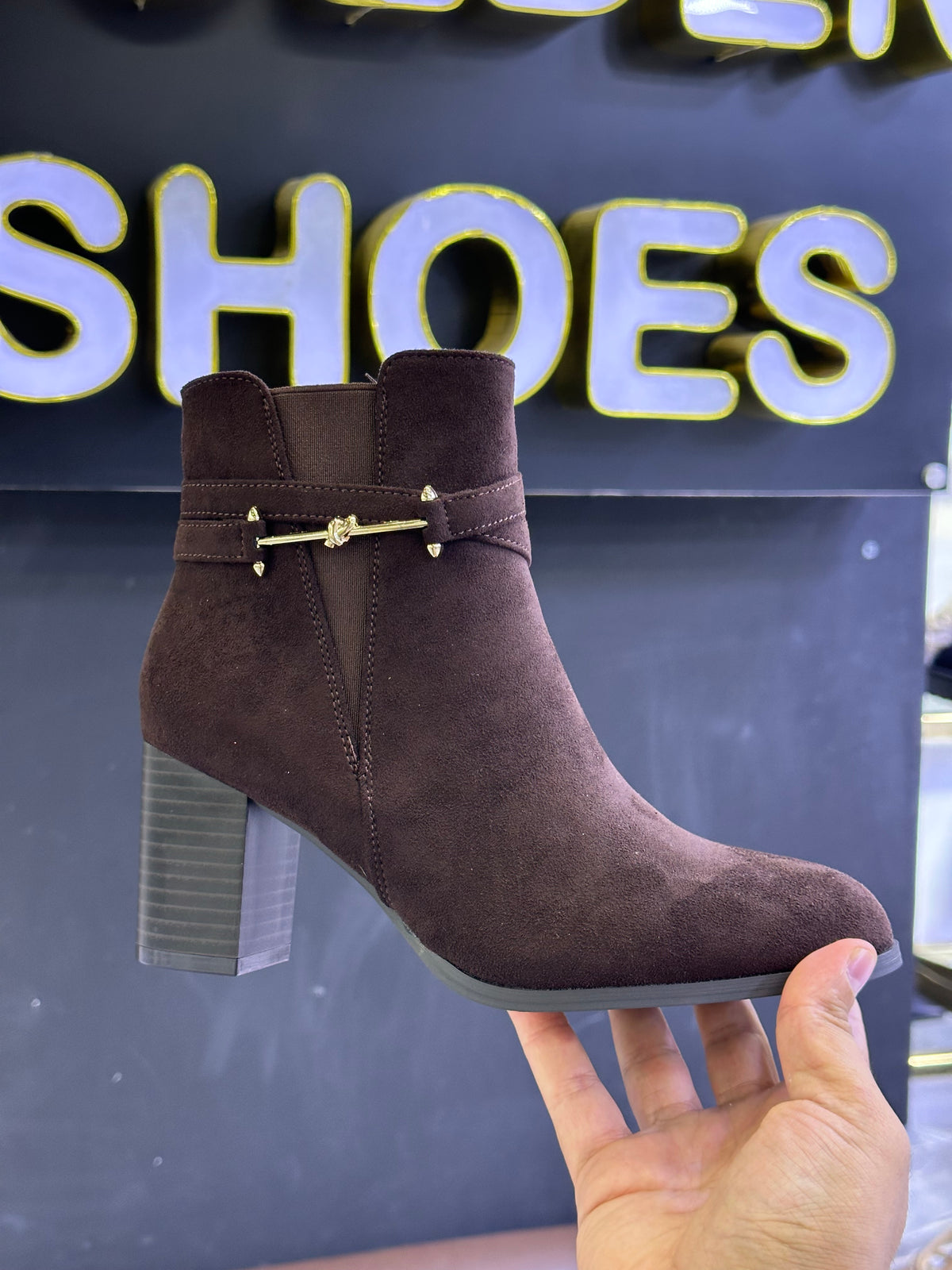 Demi Botte - HL25