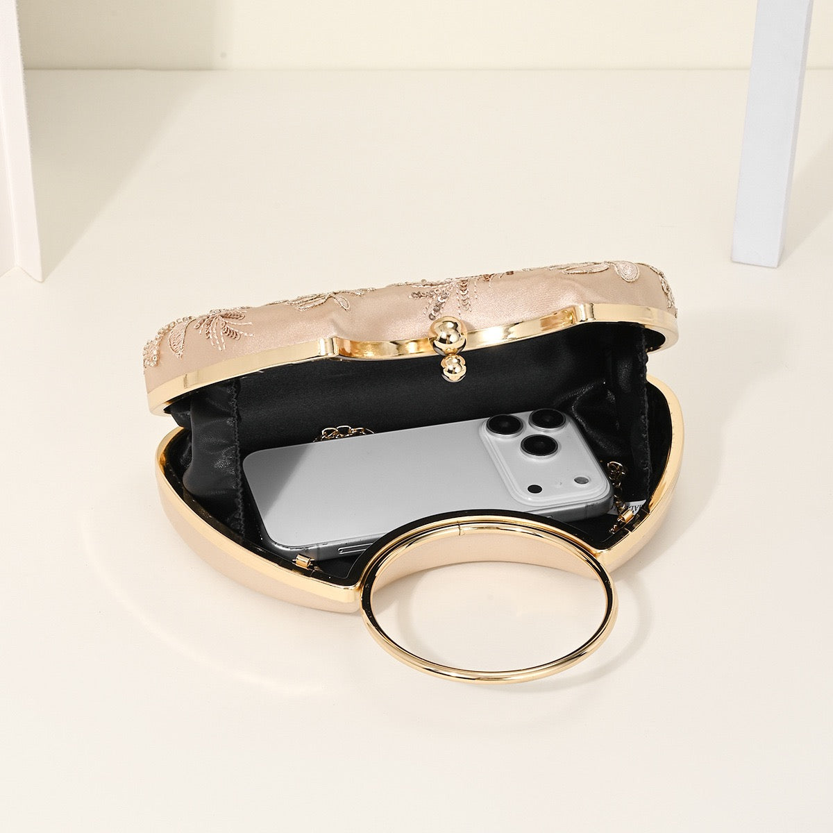 Pochette - ZS92