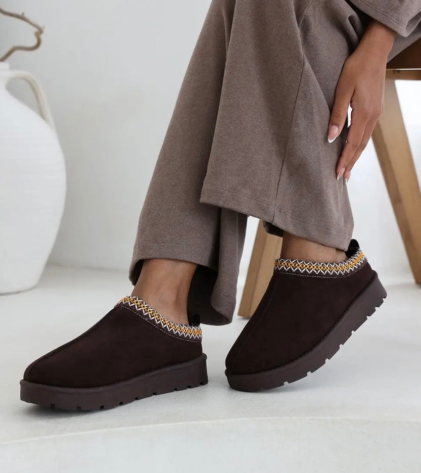 UGG - 25823